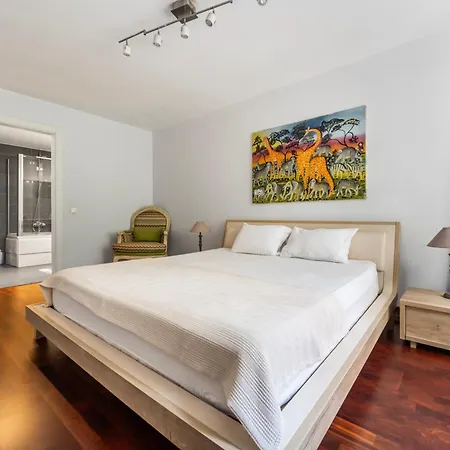 Best Bosphorus View Flat With Central Location * イスタンブール